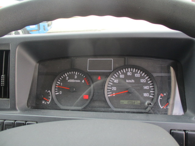 車両イメージ10