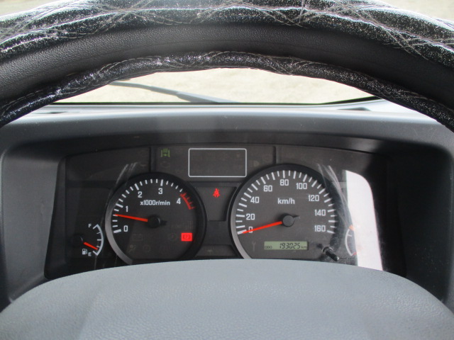 車両イメージ11
