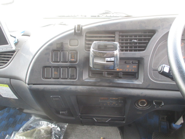 車両イメージ12
