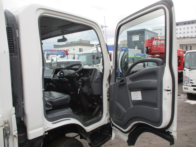 車両イメージ15
