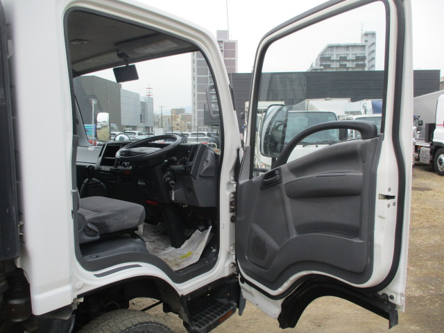車両イメージ15