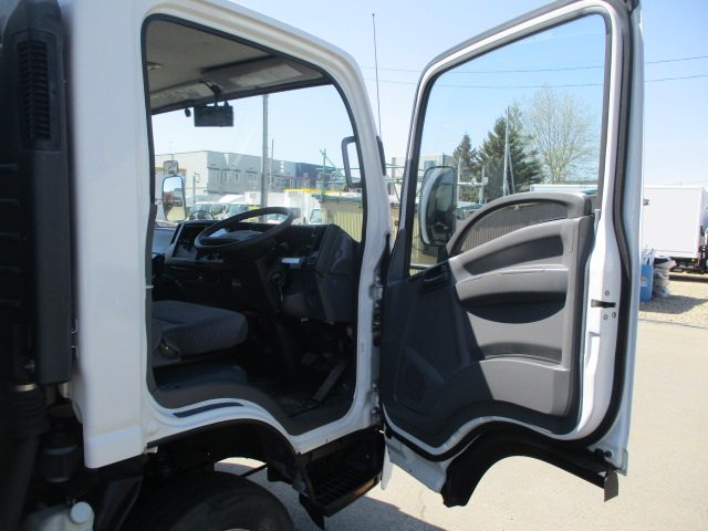 車両イメージ16