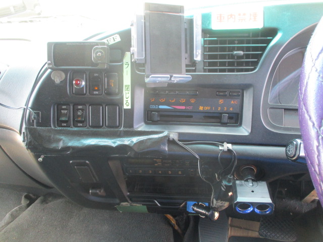 車両イメージ12